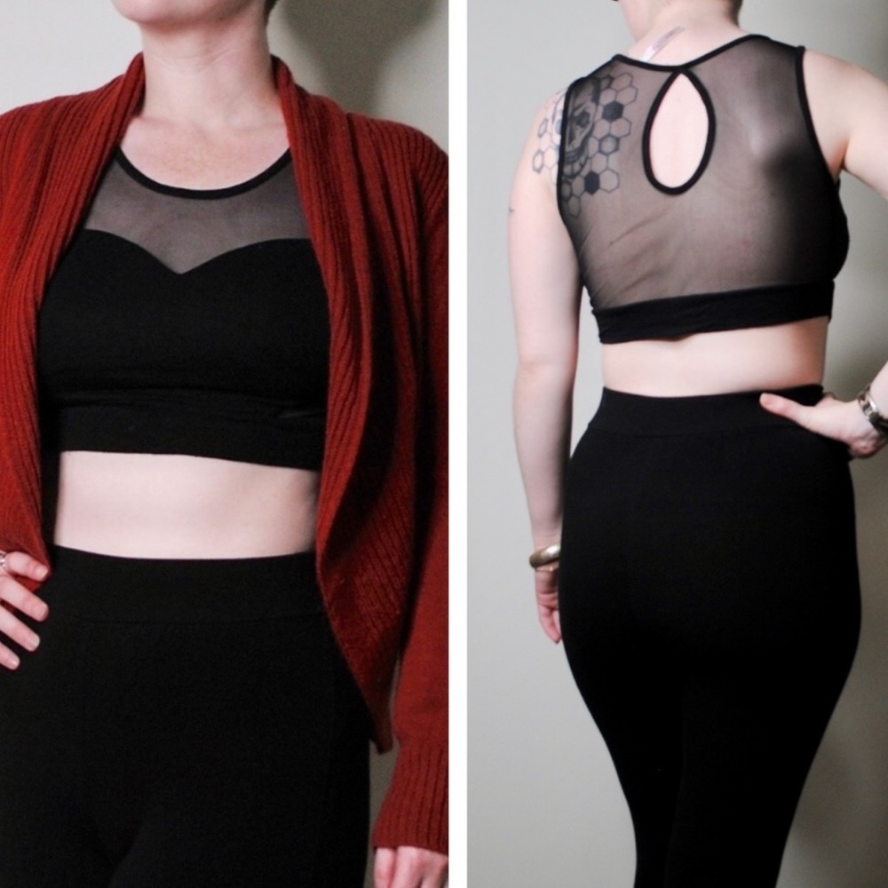 🌹Canzone Heart Crop Top w/ Sheer Back